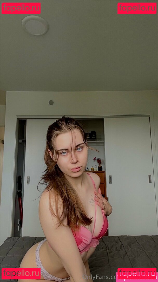 plutocalais Onlyfans Photo Gallery 