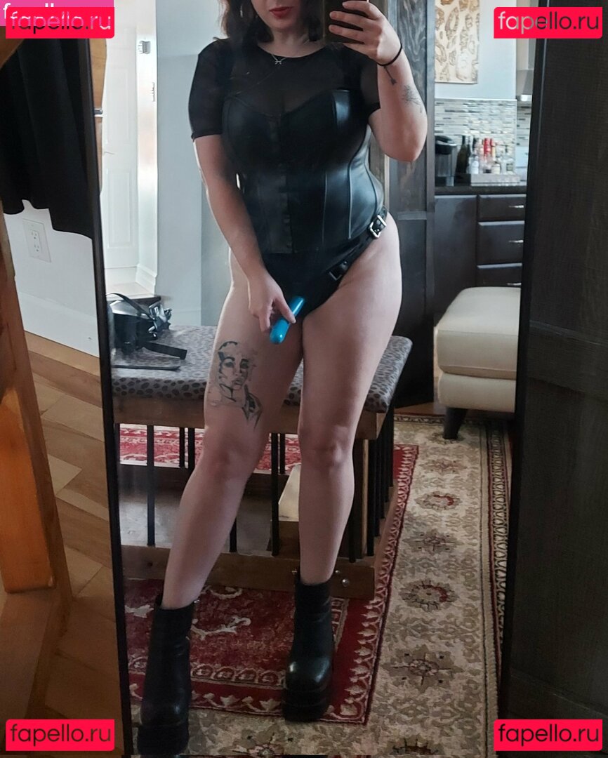 Aurora Haze / MissAuroraHaze / alphagoddessaurora / gamingth0tty Onlyfans Photo Gallery 