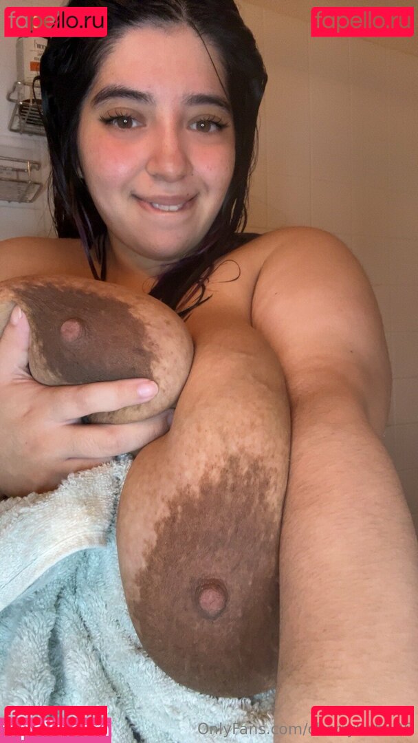 cherrybabe96 / cherrybaby96 Onlyfans Photo Gallery 