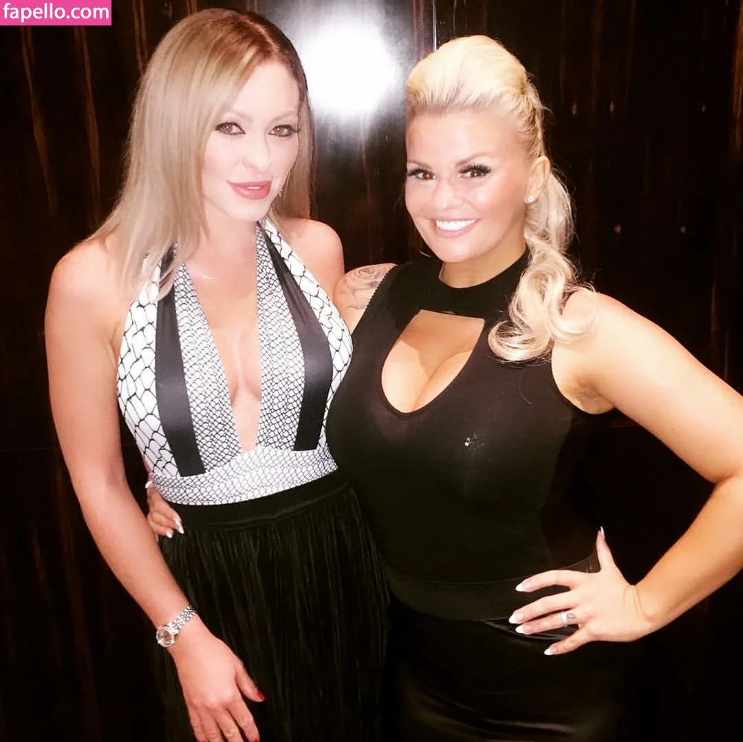 Natasha Hamilton Onlyfans Photo Gallery 