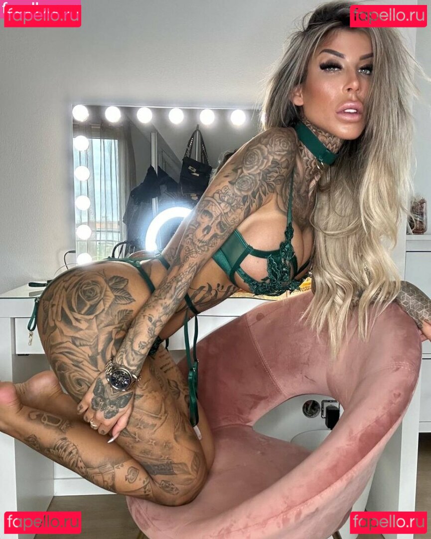Jacky Inked Onlyfans Photo Gallery 