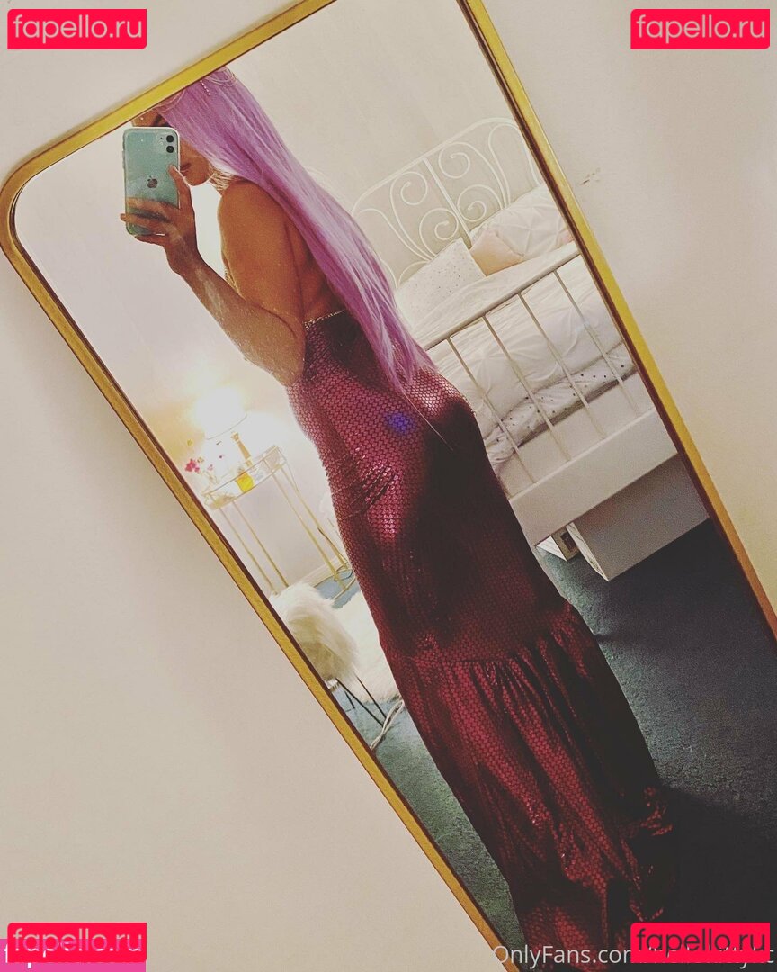 hellokitty / hellokittykc Onlyfans Photo Gallery 