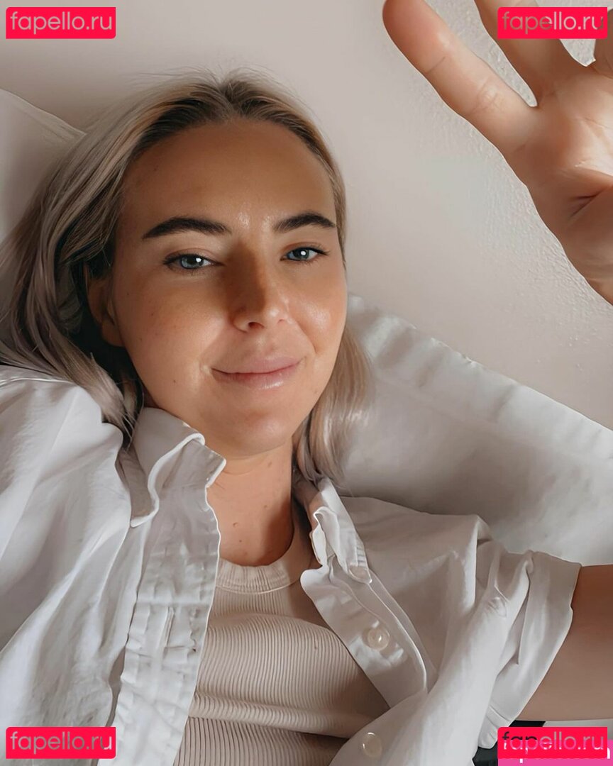 Issy Austi / IssyAusti Onlyfans Photo Gallery 