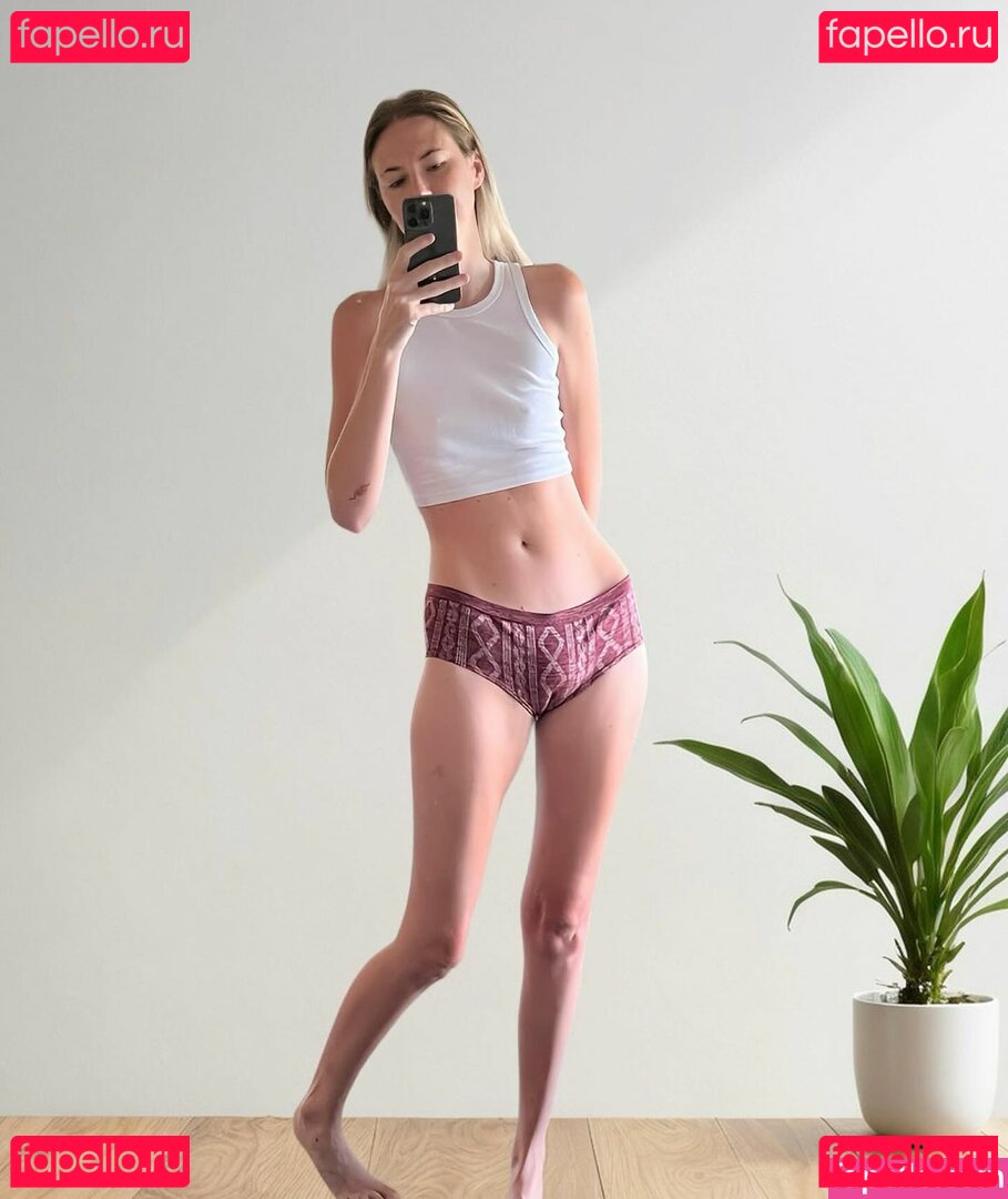 Issy Austi / IssyAusti Onlyfans Photo Gallery 