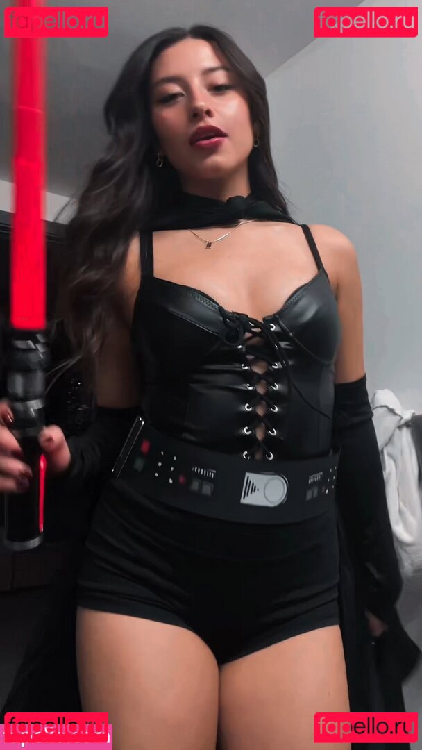 Megan Lee / meganhanalee Onlyfans Photo Gallery 