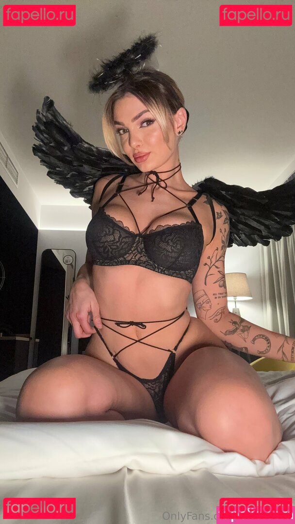 madzialos Onlyfans Photo Gallery 