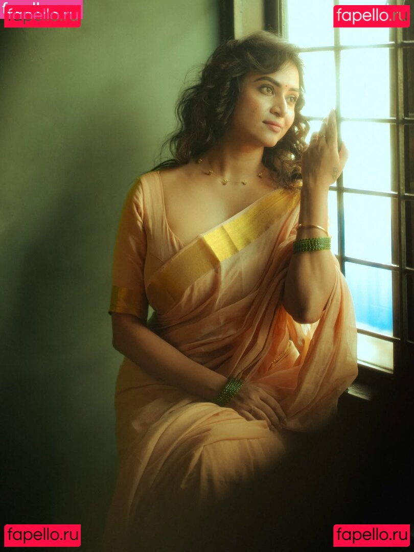 Janani Ashokkumar Onlyfans Photo Gallery 