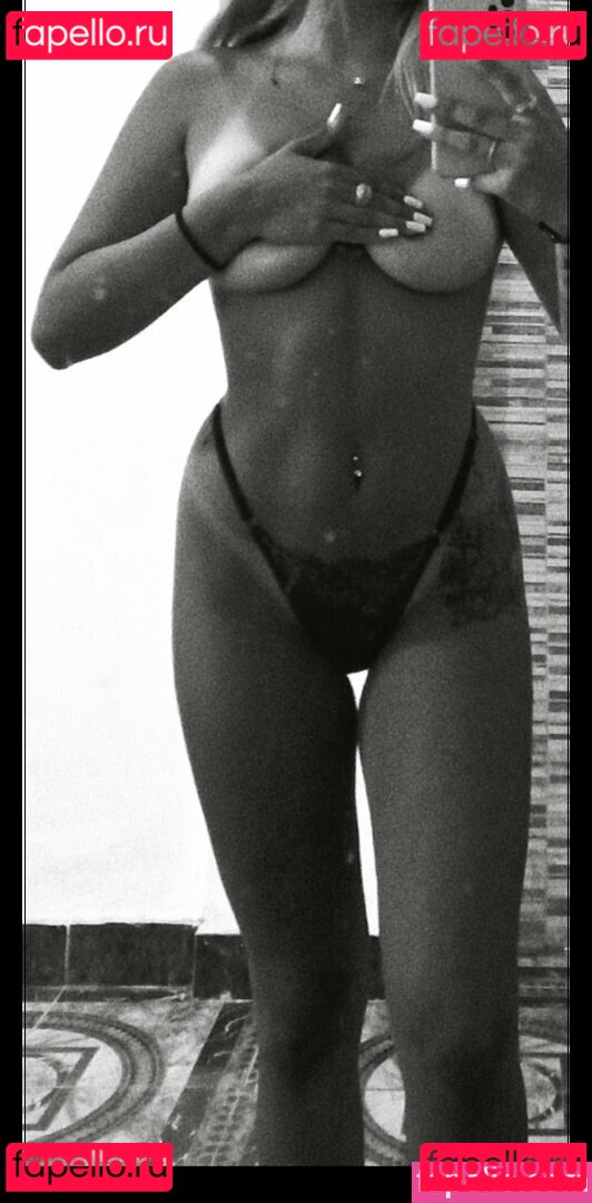 dulcecruz Onlyfans Photo Gallery 