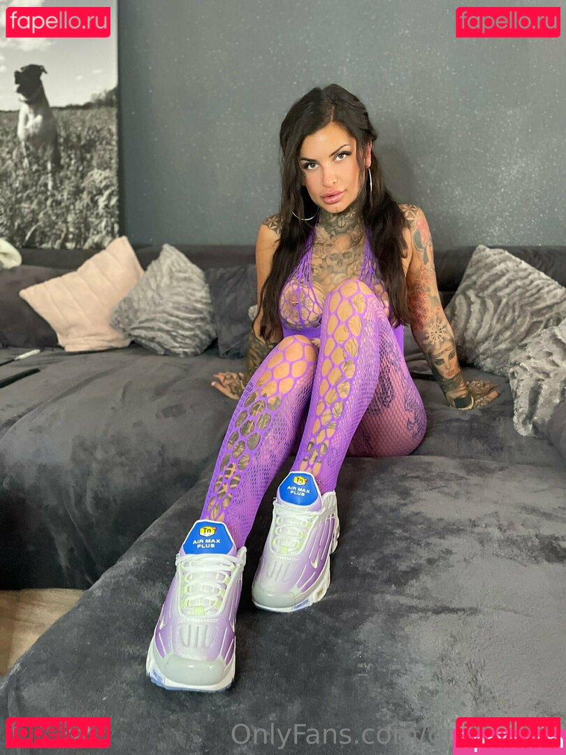 Ginariiaaa / Lady_G666 / deeababe Onlyfans Photo Gallery 