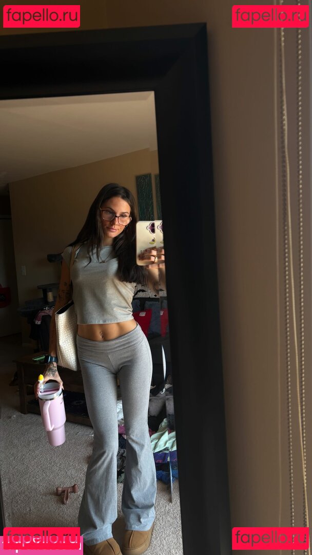 tinyteaserrtt / treena_berry_ Onlyfans Photo Gallery 