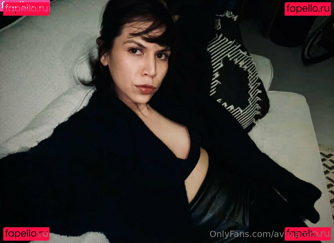 ava_rose9132 / avaaaronson Onlyfans Photo Gallery 