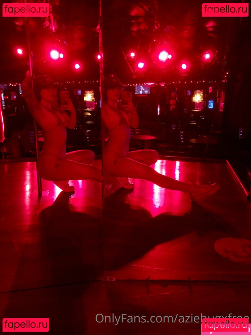 aziebugxfree / forbiddenx3 Onlyfans Photo Gallery 