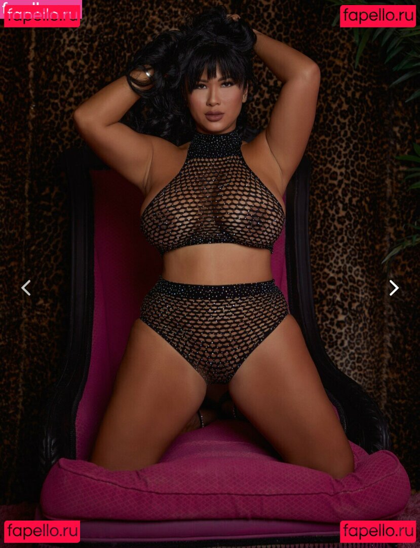 ihrtmichelleyee / michelletheceo Onlyfans Photo Gallery 
