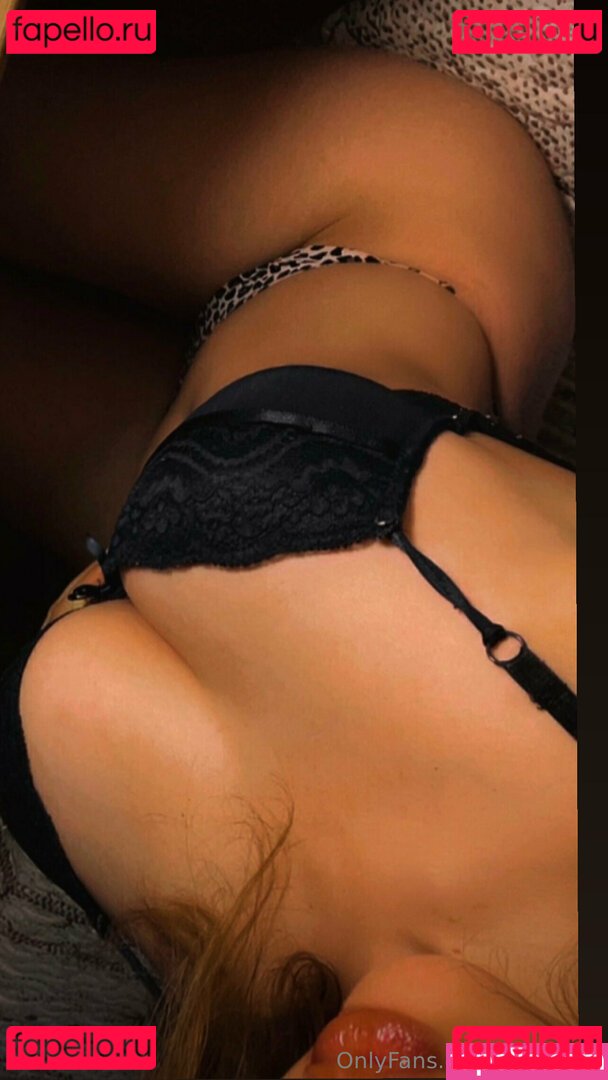 _ema_usa_ / emmalija Onlyfans Photo Gallery 