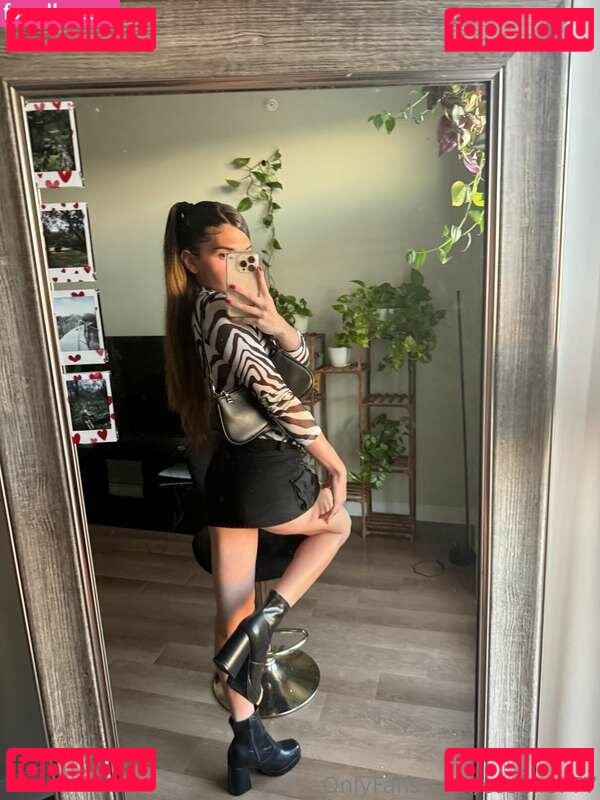 Cosmic / cosmic777 Onlyfans Photo Gallery 