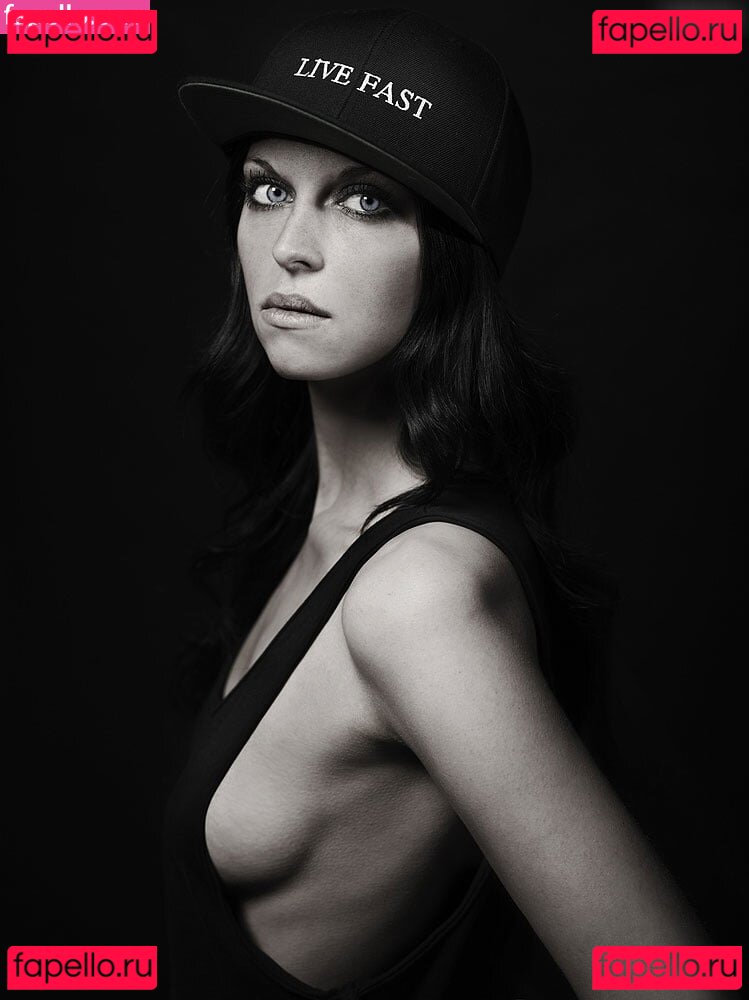 Luise Matejczyk / louisematejczyk Onlyfans Photo Gallery 