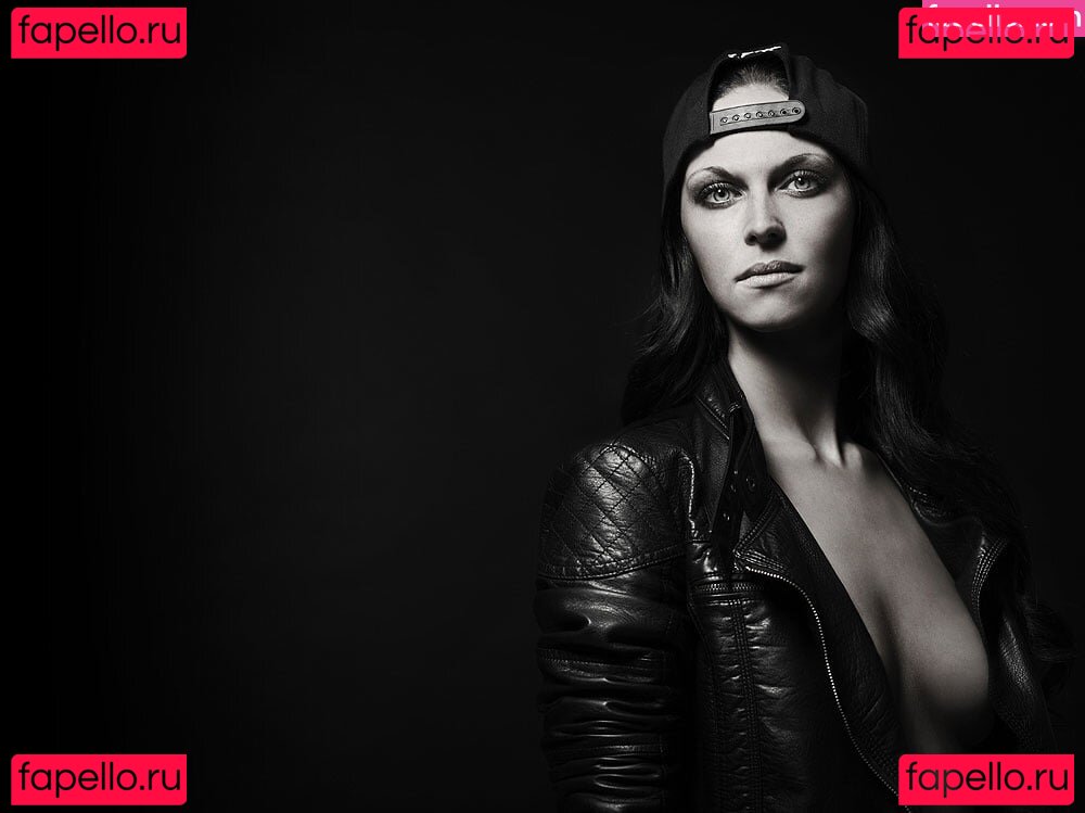 Luise Matejczyk / louisematejczyk Onlyfans Photo Gallery 