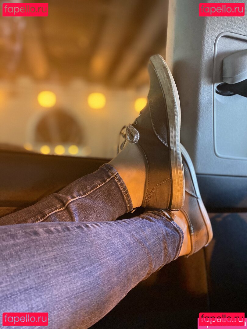 _maze4play1 / maze4play Onlyfans Photo Gallery 