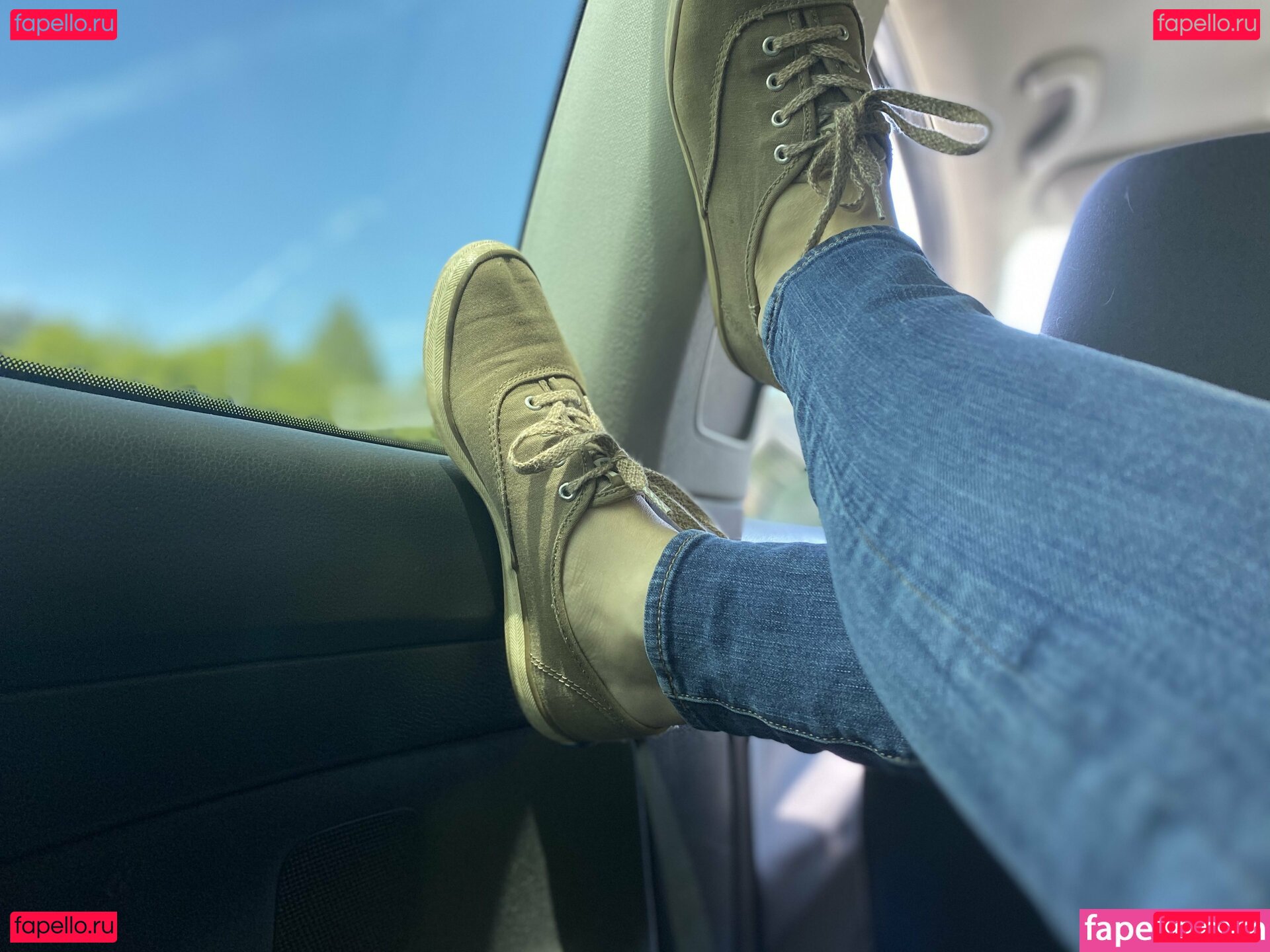 _maze4play1 / maze4play Onlyfans Photo Gallery 