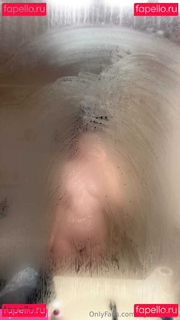 izzycolee / izzyynicolee Onlyfans Photo Gallery 