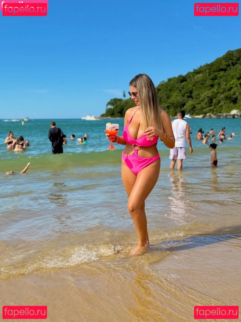 imninaaaa Onlyfans Photo Gallery 