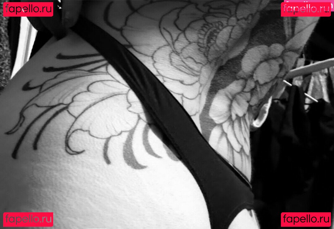 Unicornbxtch / eeveetooth Onlyfans Photo Gallery 