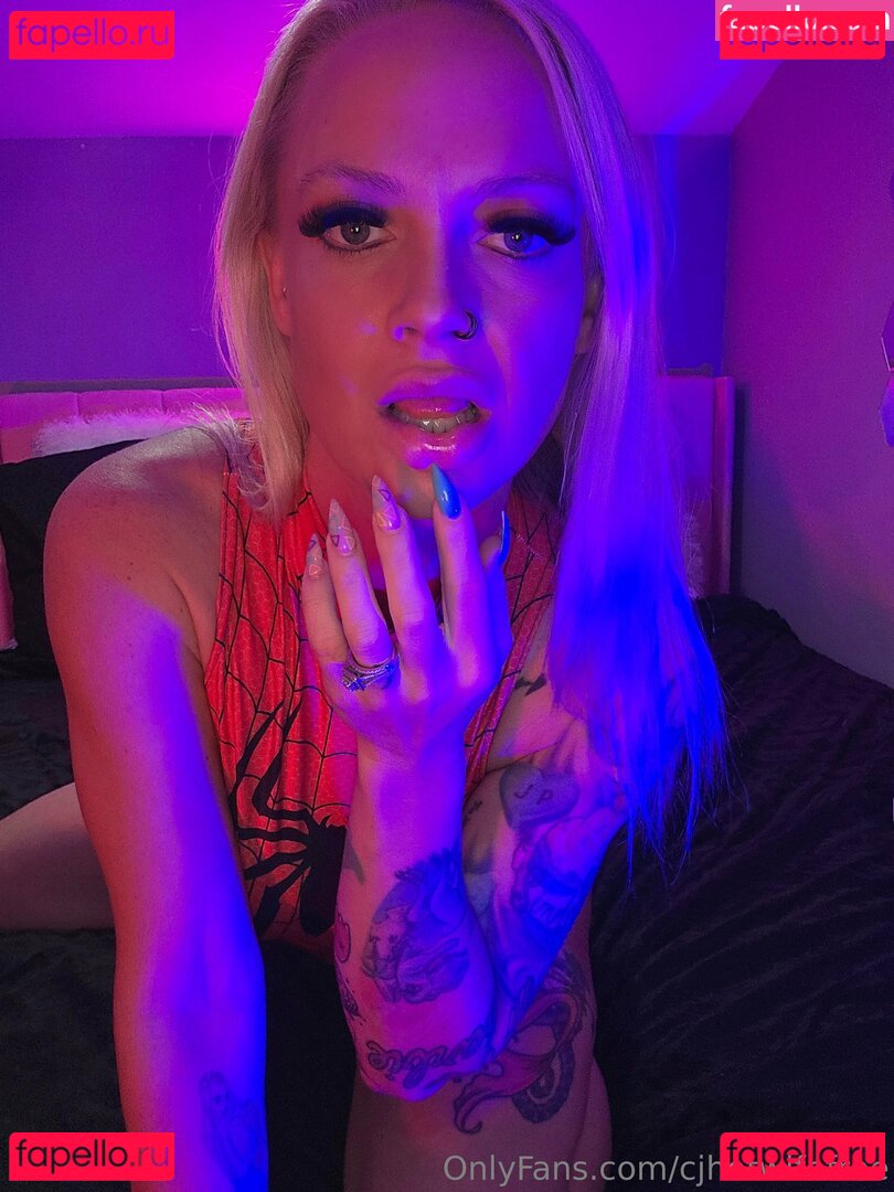 cjhotwifefree Onlyfans Photo Gallery 