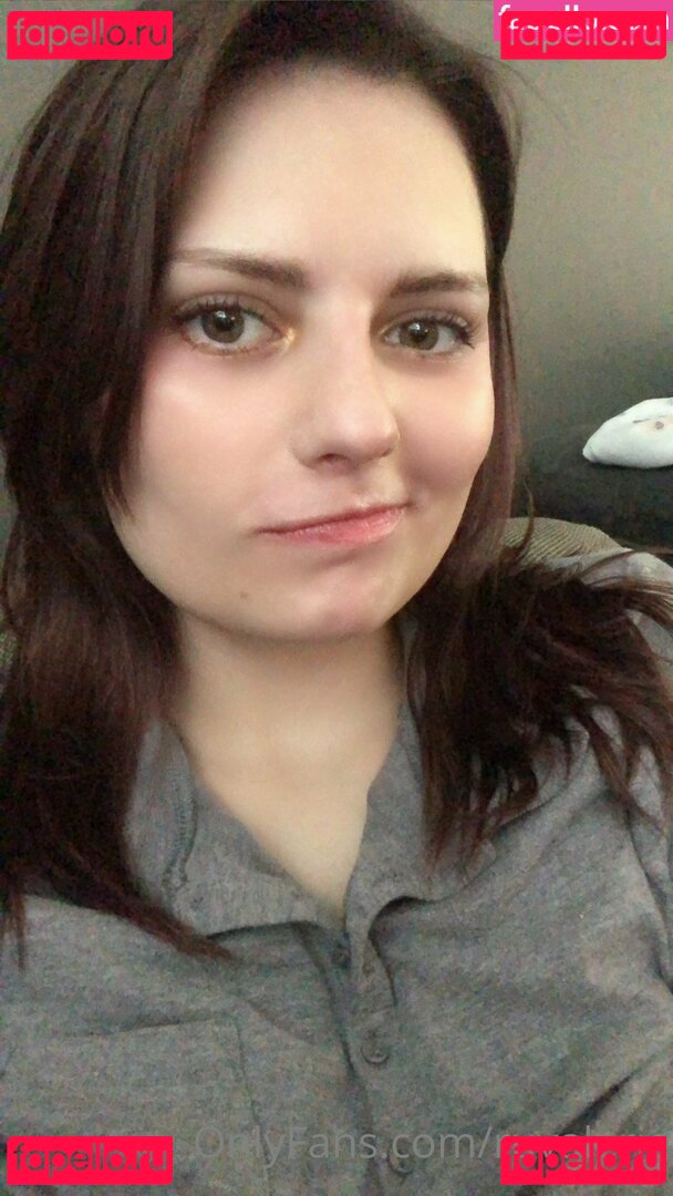 ruvalerie Onlyfans Photo Gallery 