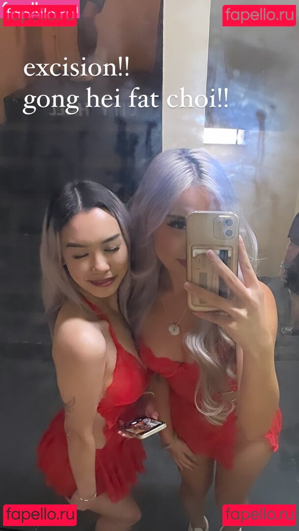 nikkhwo / nikknack Onlyfans Photo Gallery 