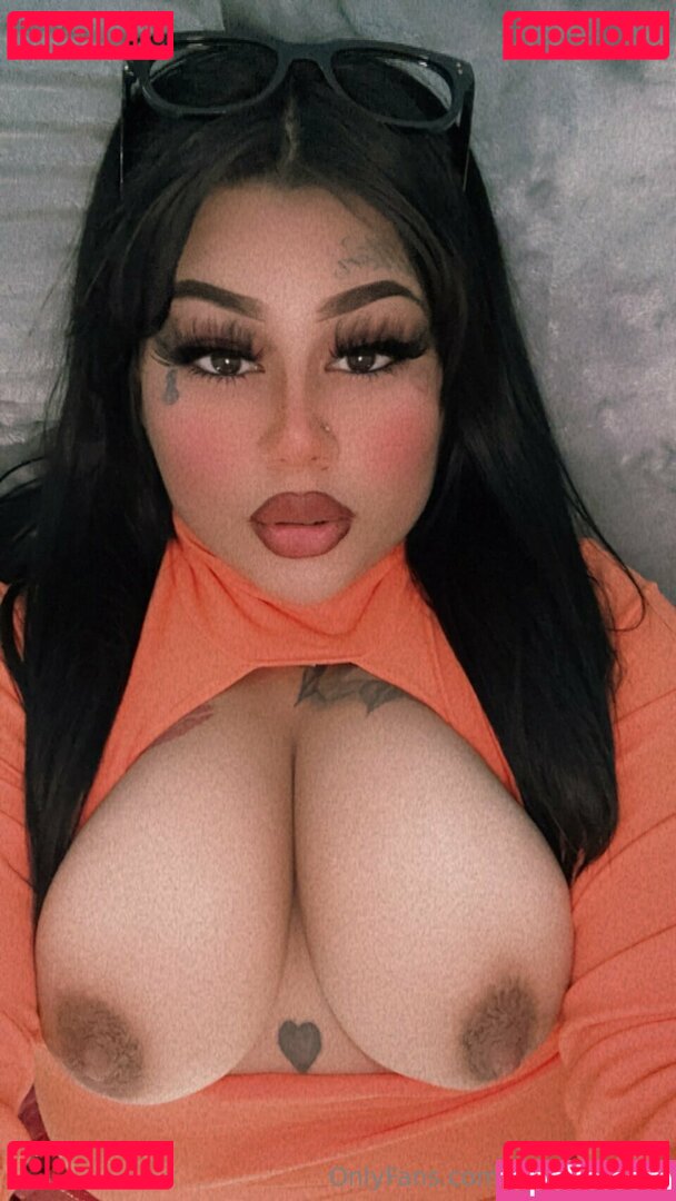 jadevictoriax / mamiiijadex Onlyfans Photo Gallery 