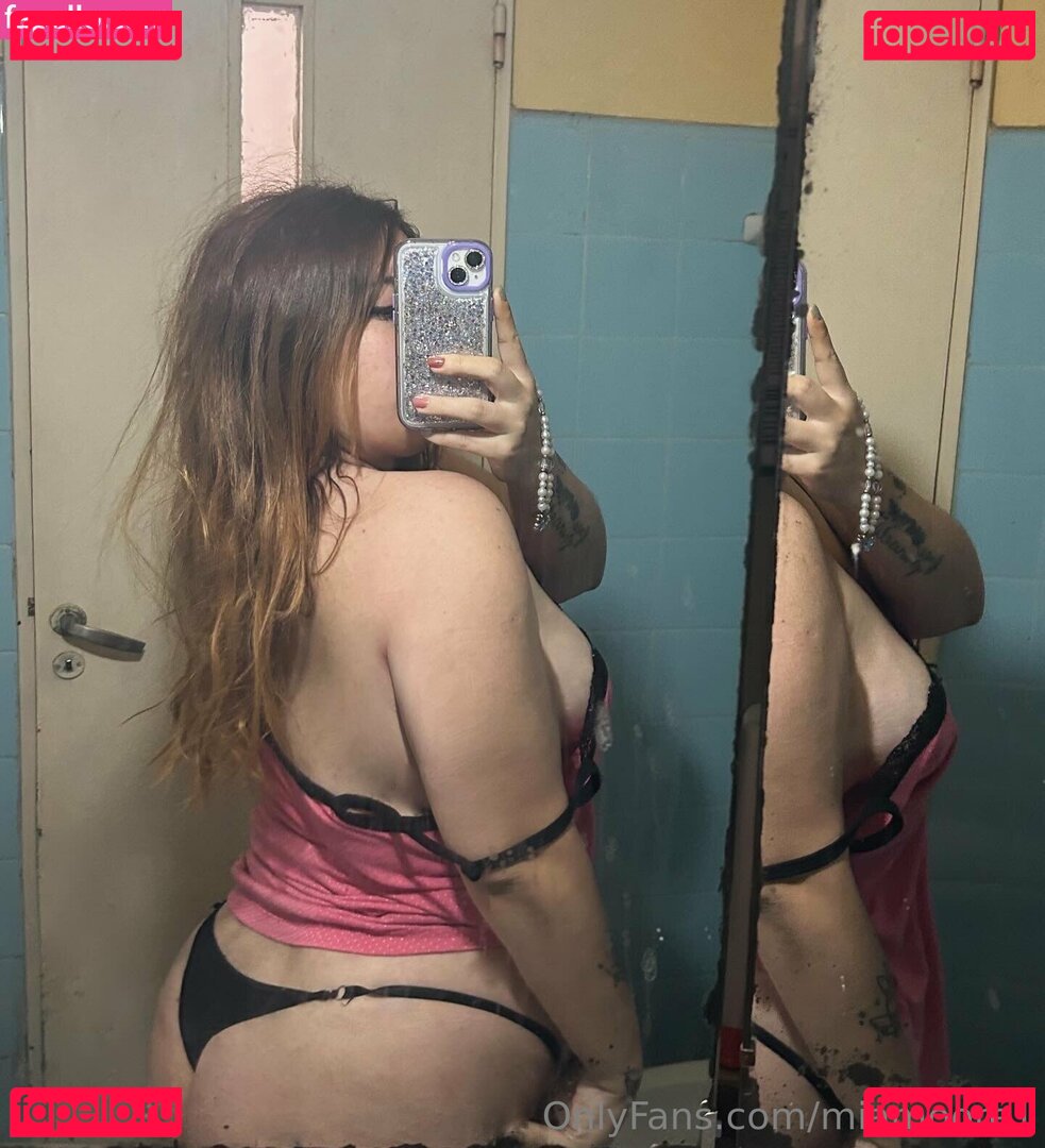 miamoore1 Onlyfans Photo Gallery 