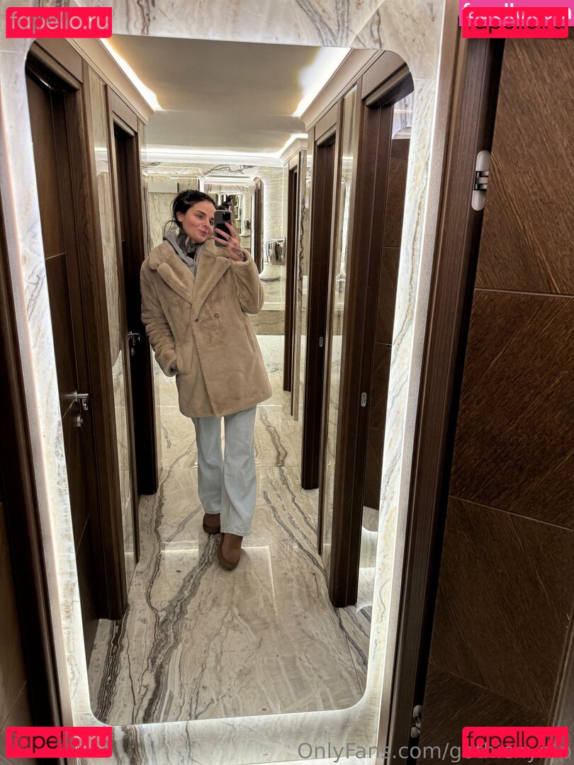 gothic_nymp / gothicnymp Onlyfans Photo Gallery 