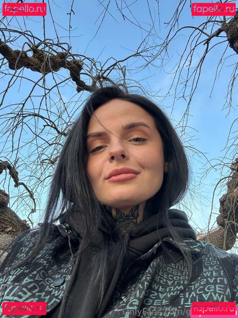 gothic_nymp / gothicnymp Onlyfans Photo Gallery 