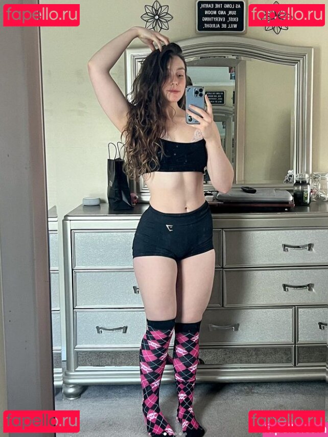 SophiaZipay Onlyfans Photo Gallery 