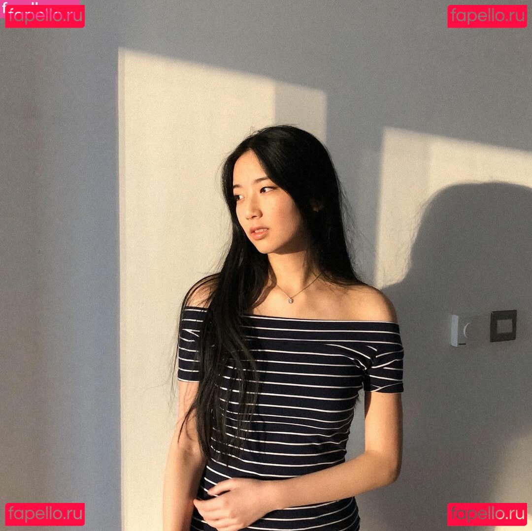 catalynaz / catawin18 / ccqch Onlyfans Photo Gallery 