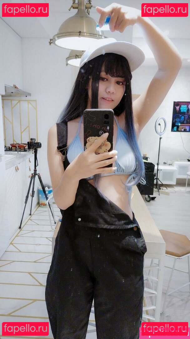 Silchancrayon / cmilann / moshimosil Onlyfans Photo Gallery 