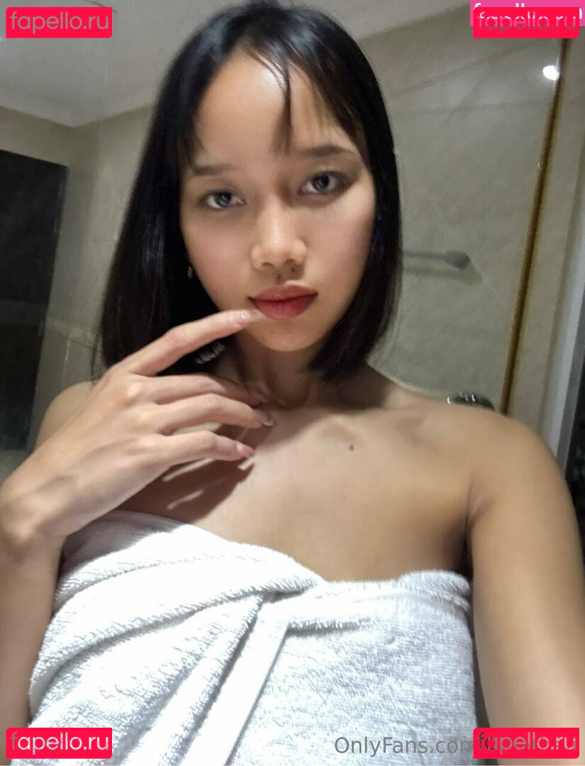 lunathaii / lunathaiph Onlyfans Photo Gallery 