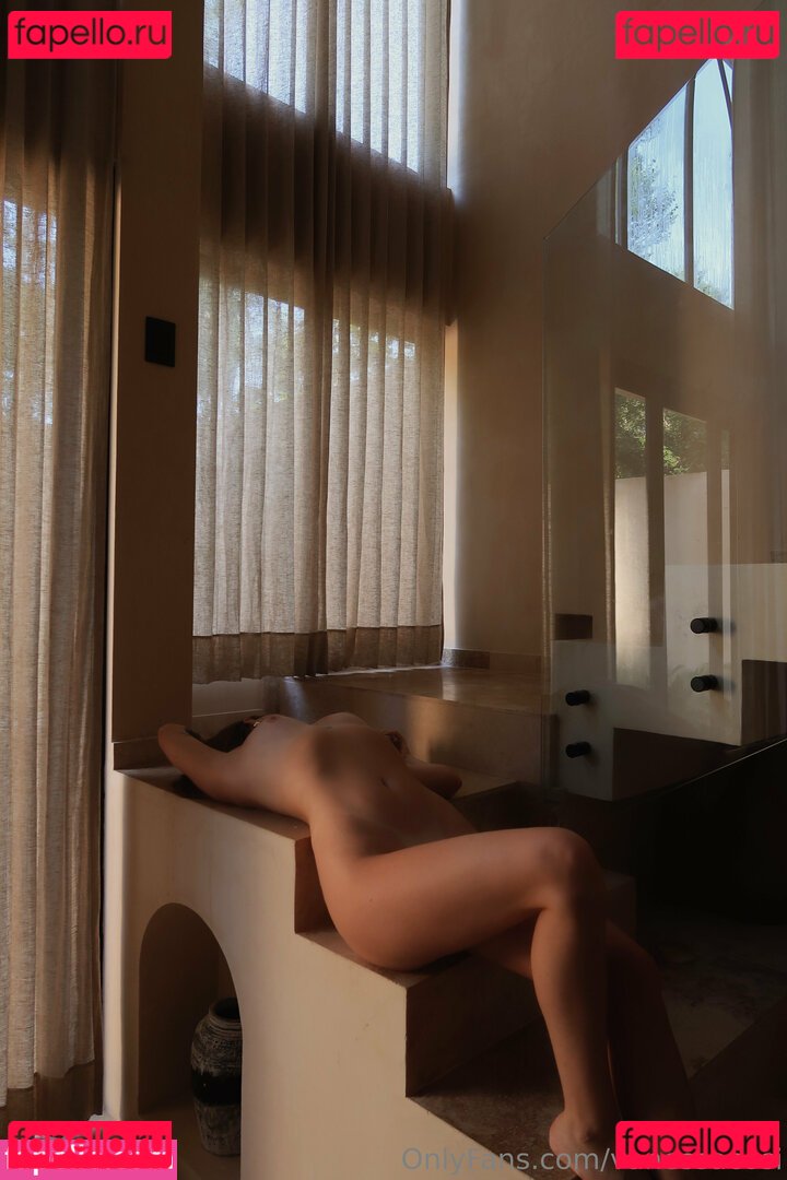 vanessa.cosi / vanessacosi Onlyfans Photo Gallery 