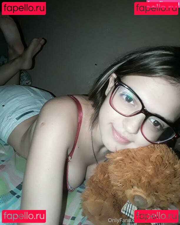 abbydiazfree / abigailz23 Onlyfans Photo Gallery 