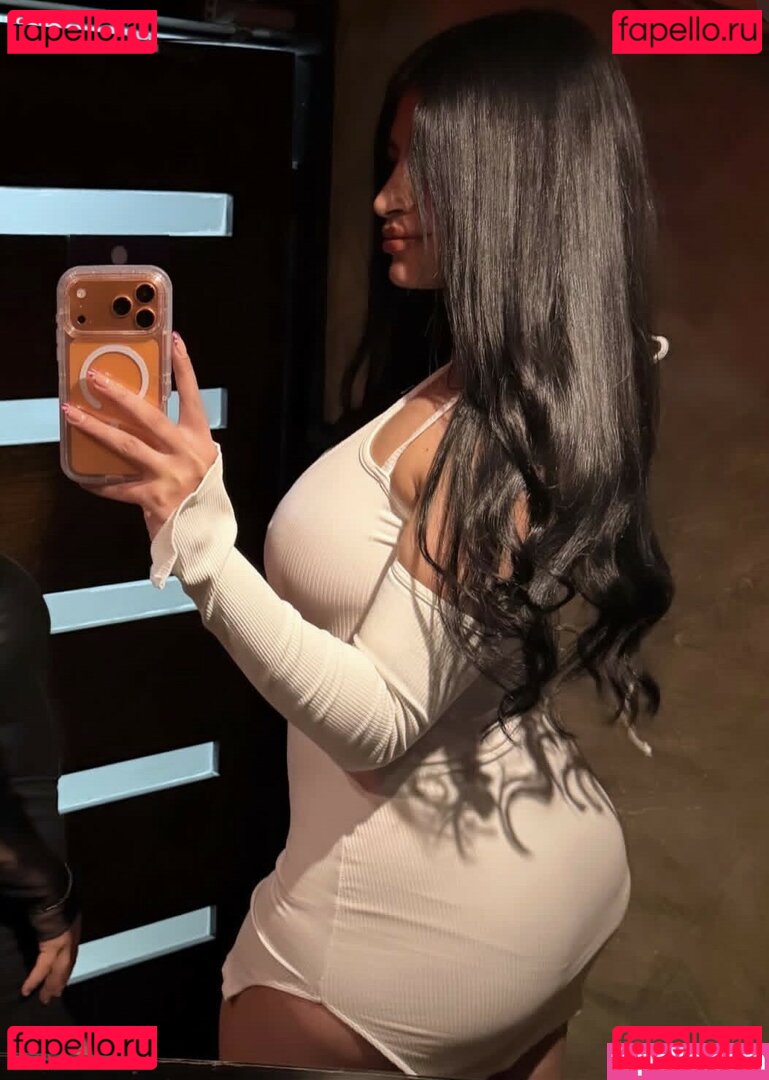 Ruby Avila / RubyAvila69 Onlyfans Photo Gallery 