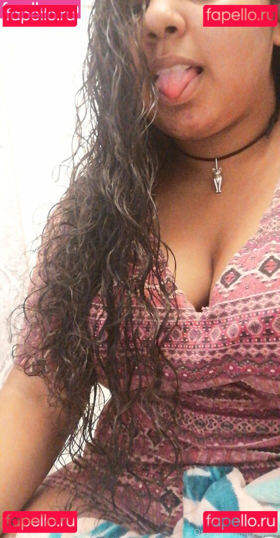 sillytilly Onlyfans Photo Gallery 