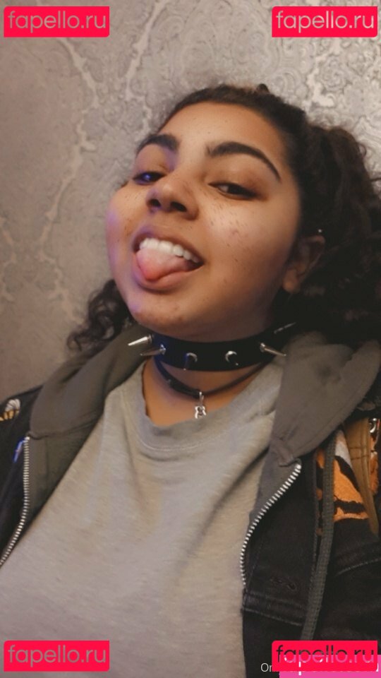 sillytilly Onlyfans Photo Gallery 