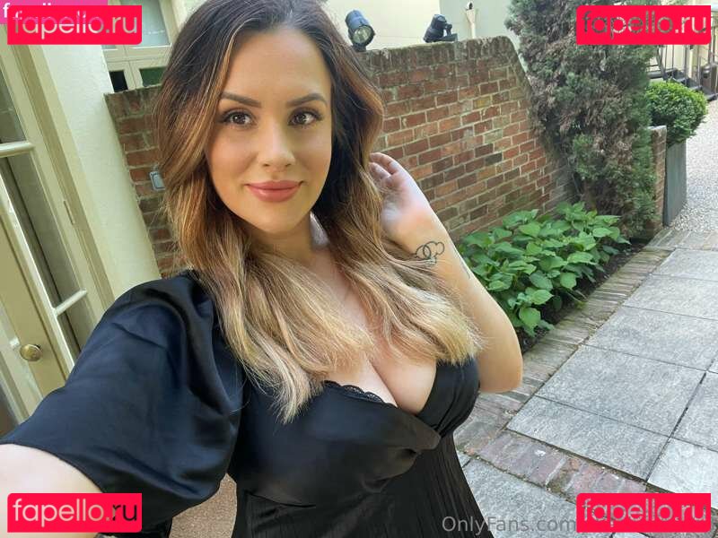 Ex British Cop / charlieerose3 Onlyfans Photo Gallery 