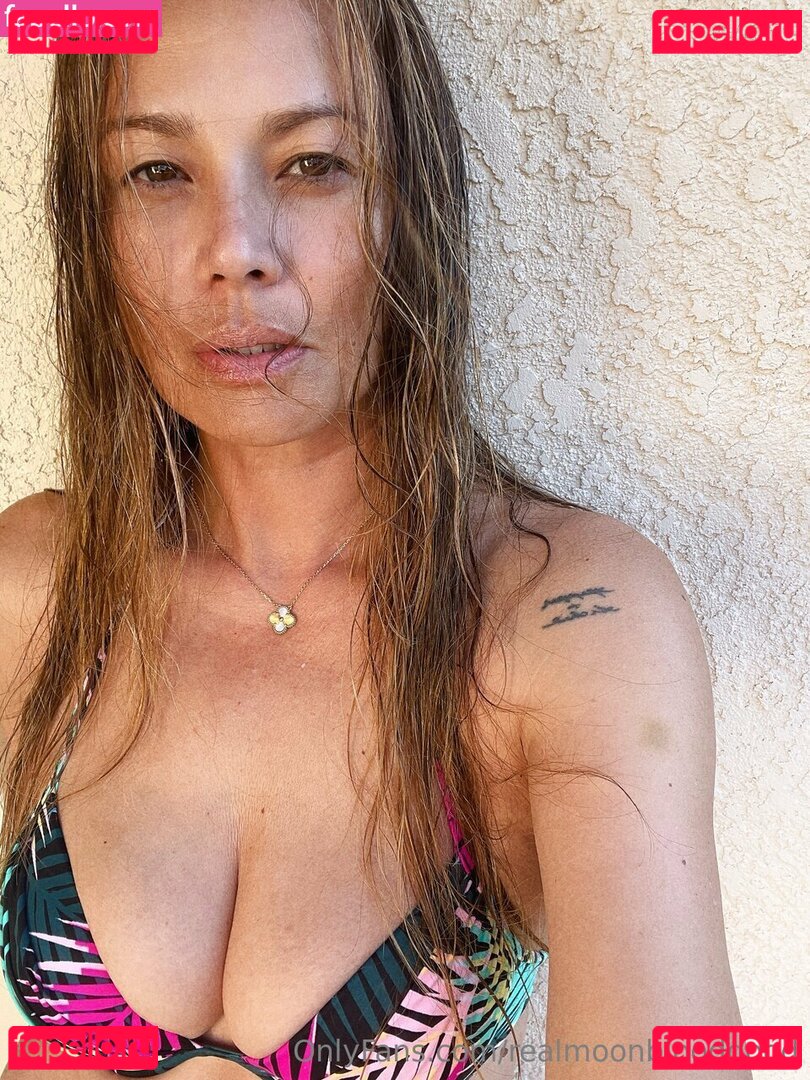 realmoonbloodgood Onlyfans Photo Gallery 