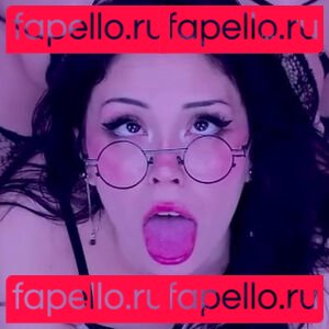 Vicilucky / victoriastarsxo Onlyfans Photo Gallery 