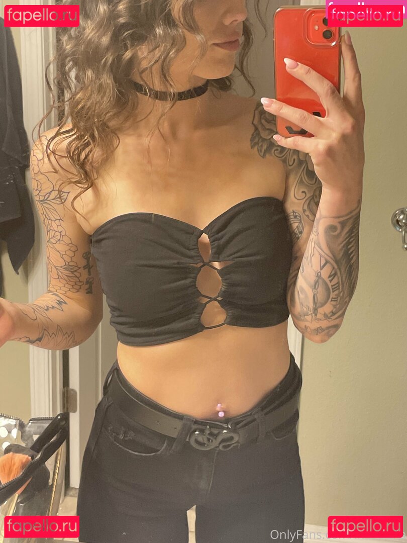 inkedariesgirl / official_inkedd Onlyfans Photo Gallery 