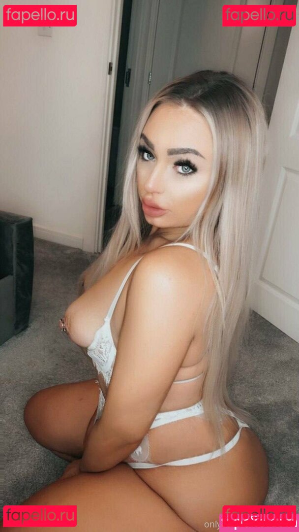 _iwanttofeel_ / iwantfeli Onlyfans Photo Gallery 