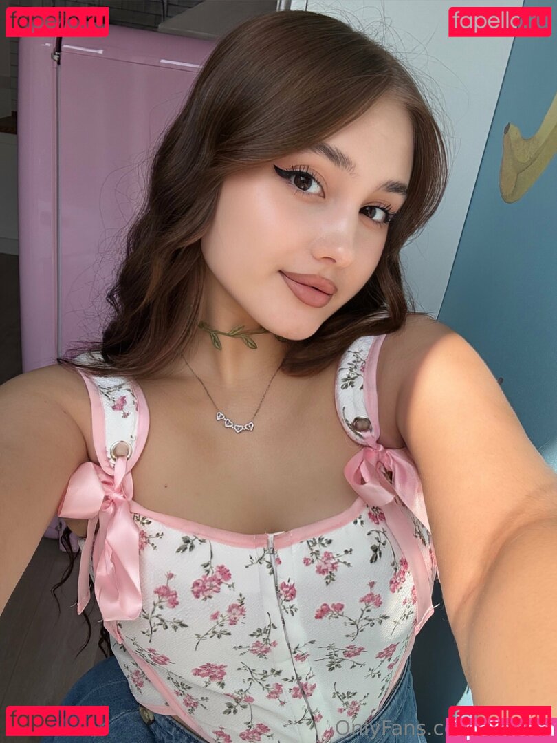 joylucy Onlyfans Photo Gallery 