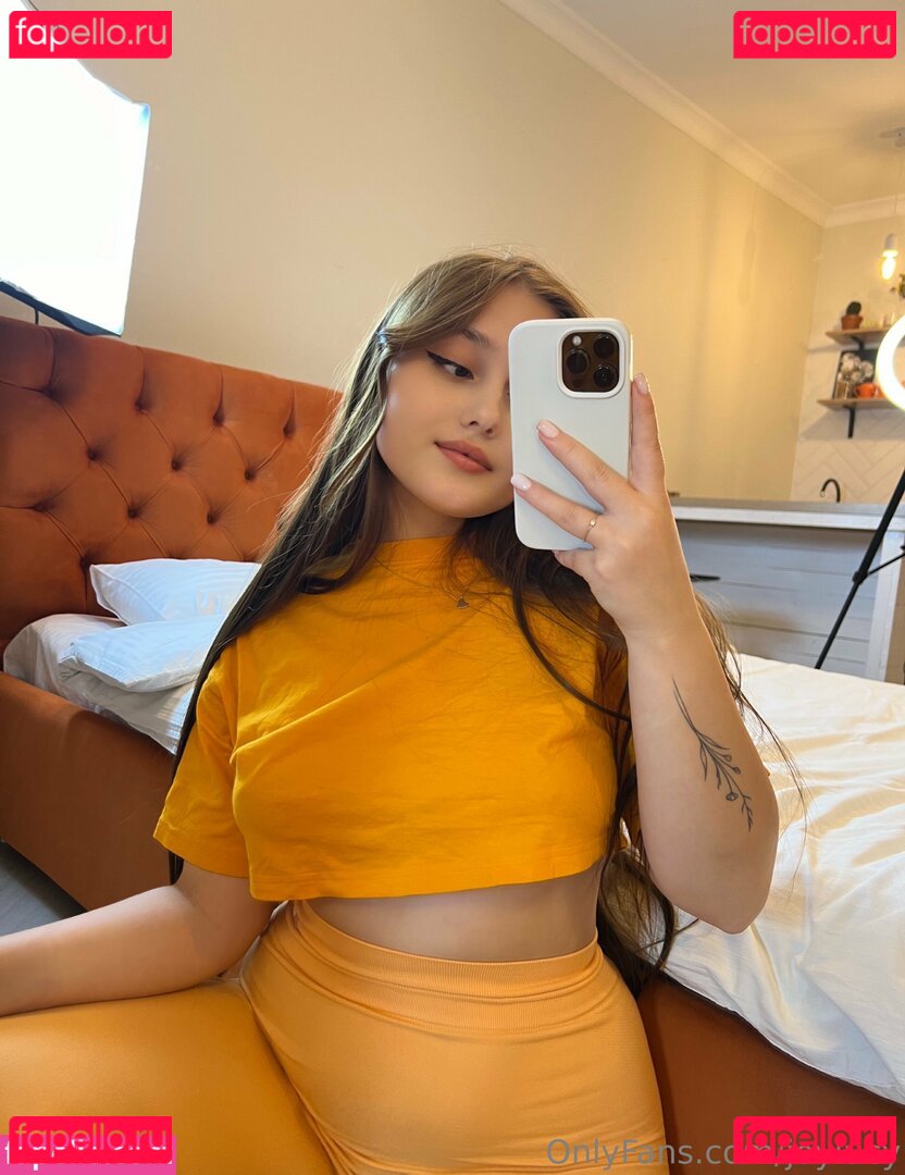 joylucy Onlyfans Photo Gallery 