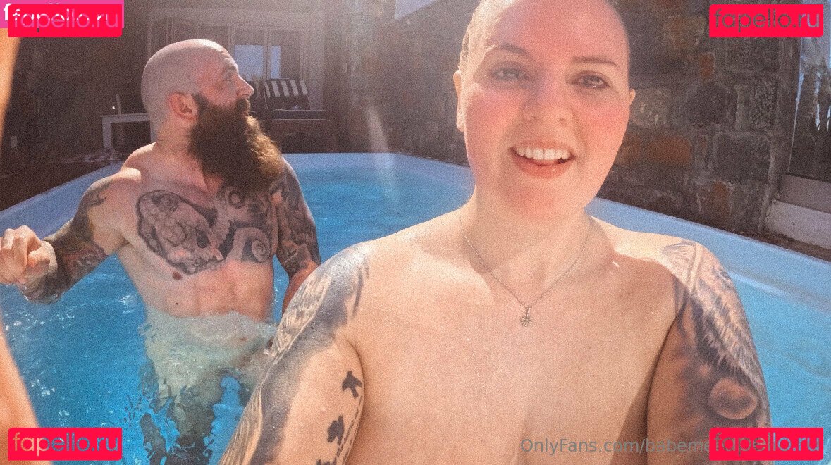 babemeetsbeard / babemeetsbeardfree Onlyfans Photo Gallery 
